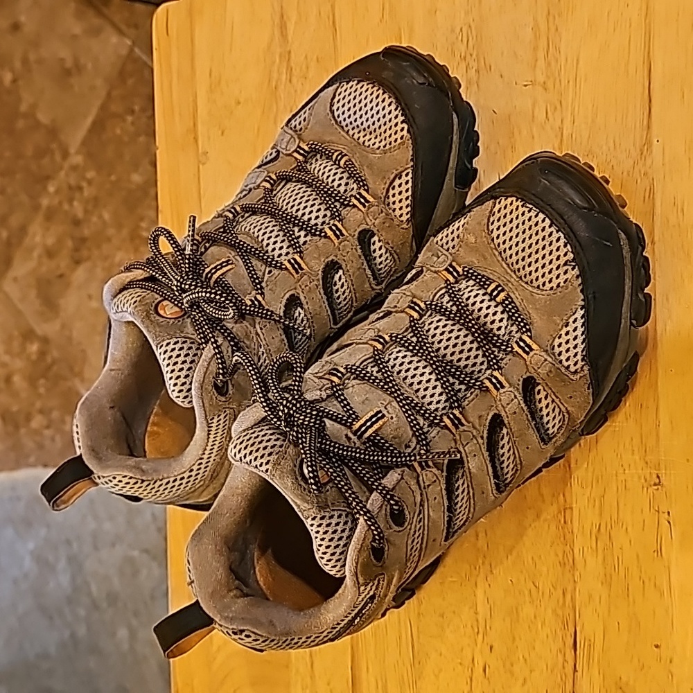 Merrell Moab II Vent hiking shoe 10.5